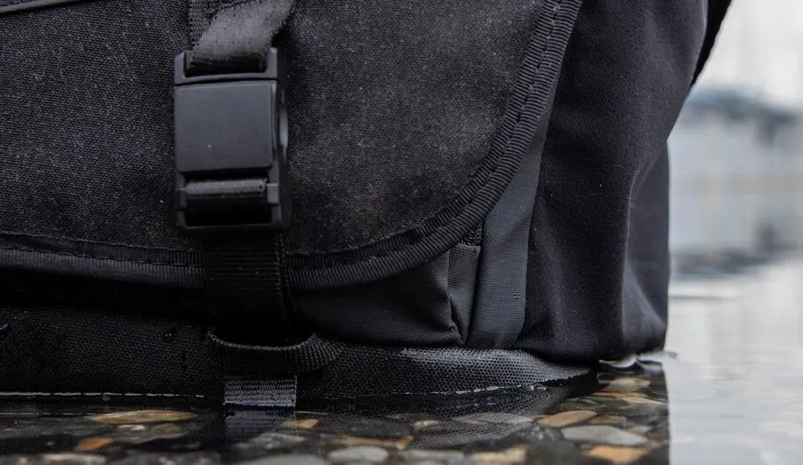 Torba Tenba Messenger DNA 13 czarna